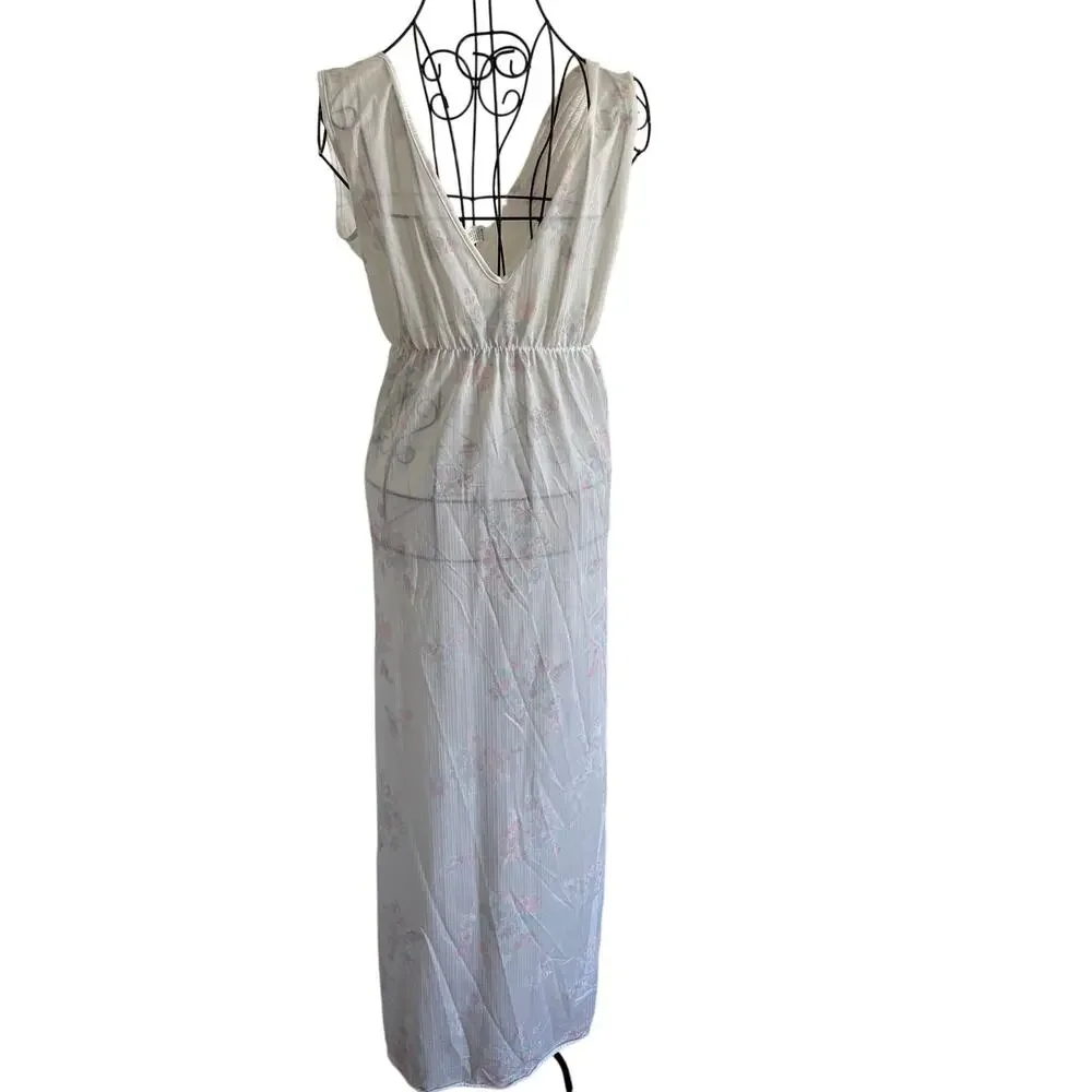 Vintage 70's Quilted Cottage Floral Maxi Nightgown Boho Retro V Neck